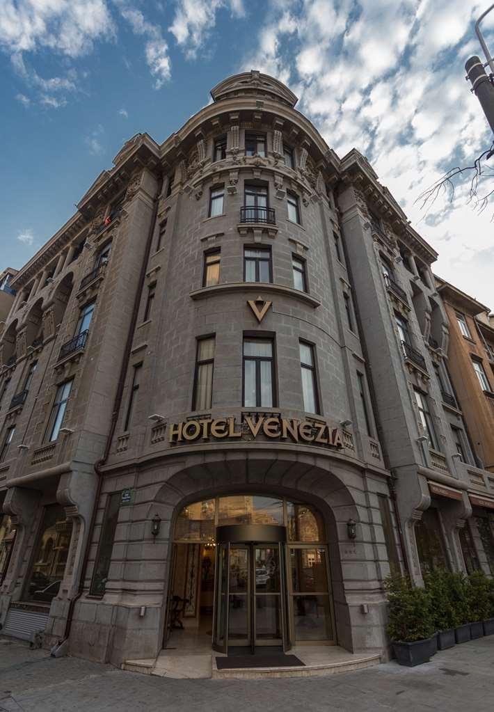 Hotel Venezia by Zeus International Bukarest Exterior foto